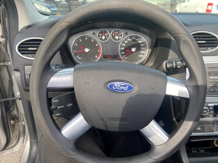 Ford Focus 2 C+C 1.6 16V Sloopvoertuig (2008, Grijs)