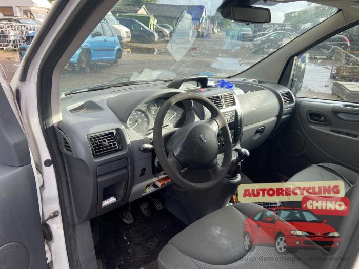 Peugeot Expert 2.0 HDi 120 Sloopvoertuig (2010, Wit)