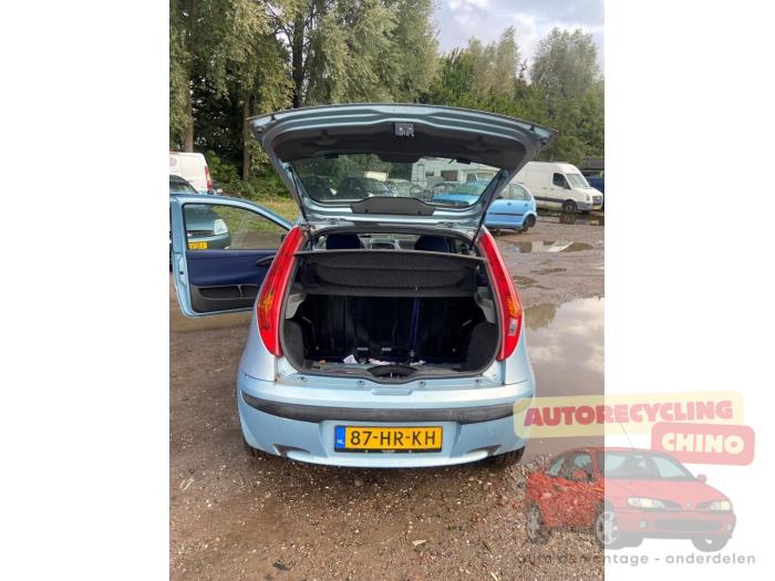 Fiat Punto II 1.2 16V Sloopvoertuig (2001, Blauw)