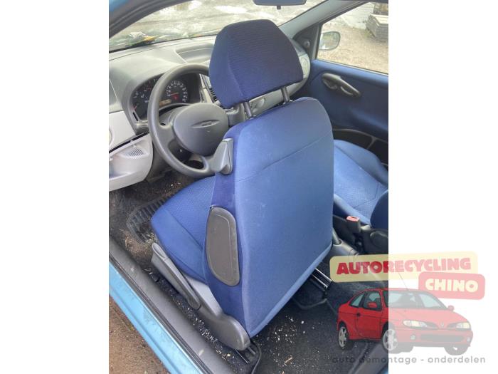 Fiat Punto II 1.2 16V Sloopvoertuig (2001, Blauw)