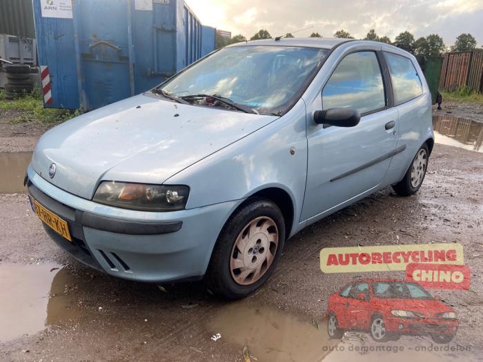 Fiat Punto II 1.2 16V Sloopvoertuig (2001, Blauw)
