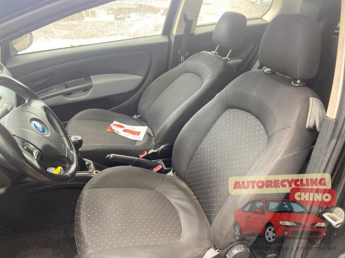 Fiat Grande Punto 1.4 Sloopvoertuig (2006, Zwart)