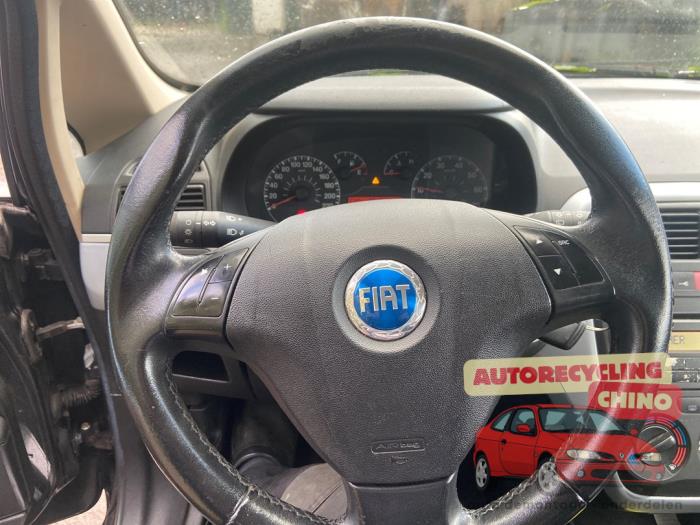 Fiat Grande Punto 1.4 Sloopvoertuig (2006, Zwart)