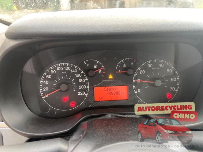 Fiat Grande Punto 1.4 Sloopvoertuig (2006, Zwart)