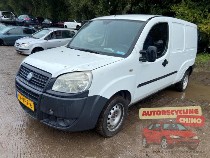 Fiat Doblo Cargo 1.9 JTD Sloopvoertuig (2007, Wit)