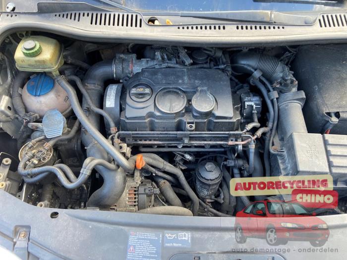 Volkswagen Caddy III 1.9 TDI Sloopvoertuig (2008)