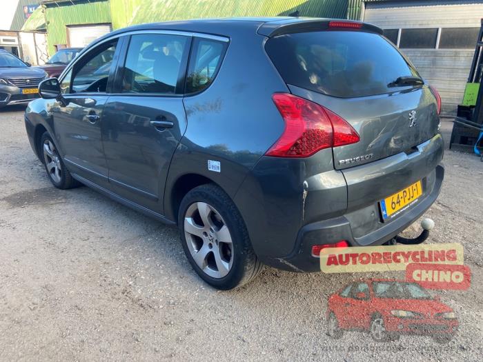 Peugeot 3008 I 1.6 16V THP 155 Sloopvoertuig (2011, Grijs)