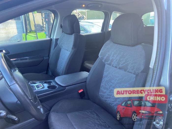 Peugeot 3008 I 1.6 16V THP 155 Sloopvoertuig (2011, Grijs)