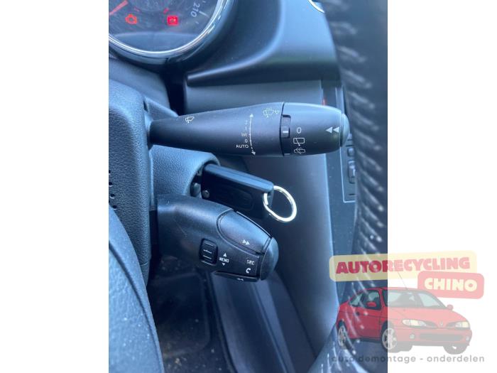 Peugeot 3008 I 1.6 16V THP 155 Sloopvoertuig (2011, Grijs)