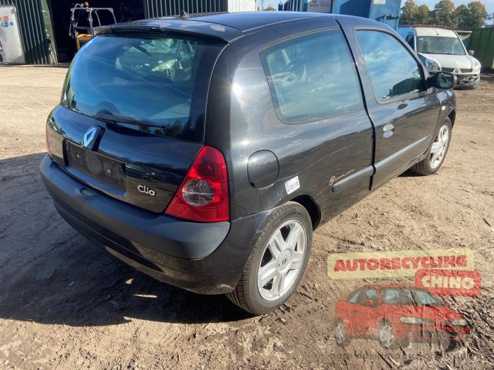 Renault Clio II 1.2 16V Sloopvoertuig (2006, Zwart)