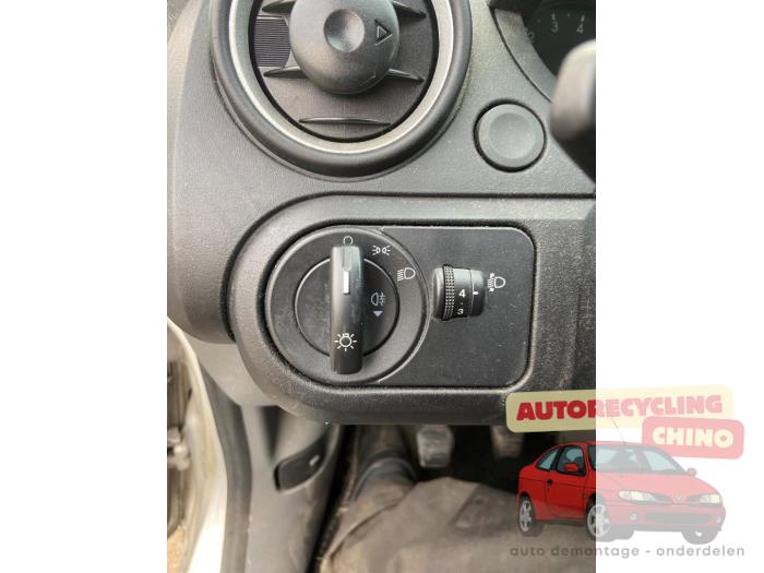 Ford Fiesta 5 1.25 16V Sloopvoertuig (2003, Grijs)