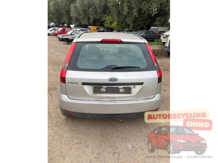 Ford Fiesta 5 1.25 16V Sloopvoertuig (2003, Grijs)
