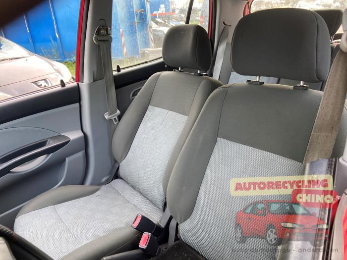 Kia Picanto 1.0 12V Sloopvoertuig (2005, Rood)