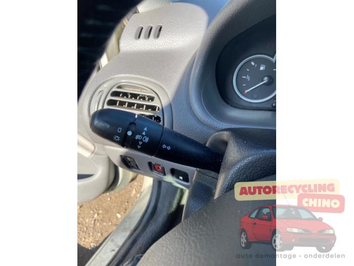 Peugeot 206 1.4 16V Sloopvoertuig (2004, Grijs)