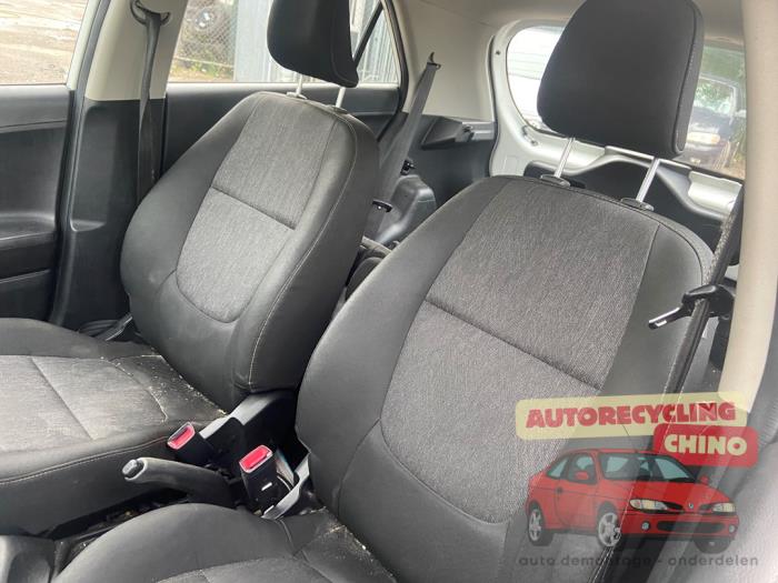 Kia Picanto 1.0 12V Sloopvoertuig (2011, Wit)