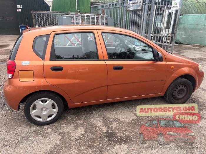 Daewoo Kalos 1.2 Sloopvoertuig (2004, Oranje)