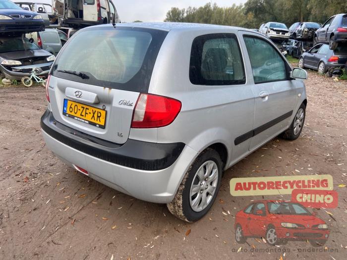 Hyundai Getz 1.6i 16V Sloopvoertuig (2008, Grijs)