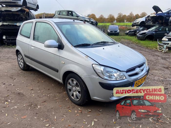 Hyundai Getz 1.6i 16V Sloopvoertuig (2008, Grijs)