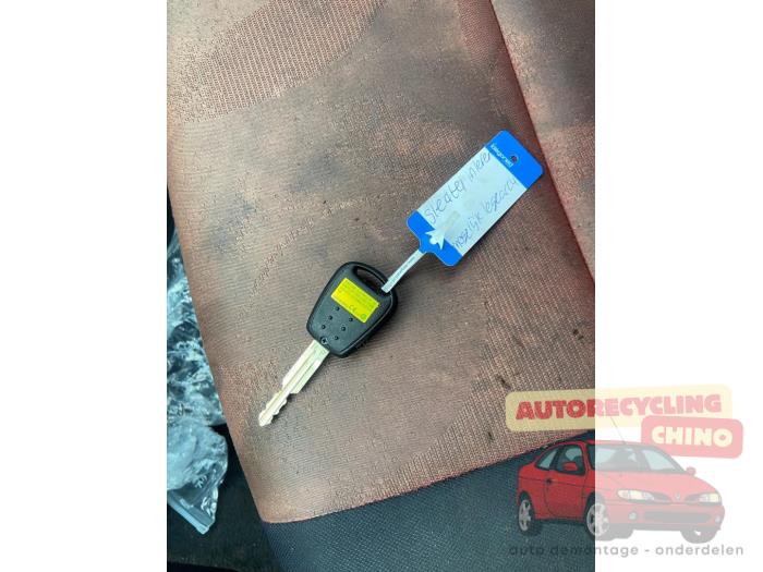 Hyundai Getz 1.6i 16V Sloopvoertuig (2008, Grijs)