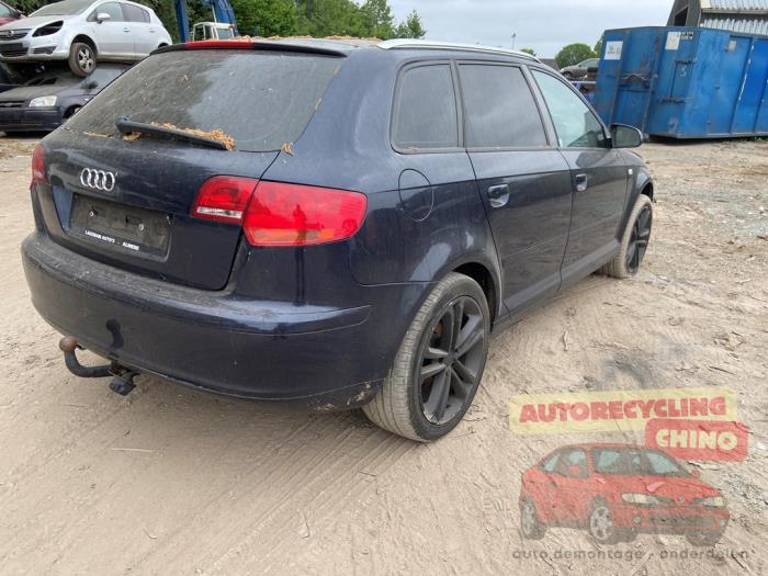 Audi A3 Sportback 1.6 FSI 16V Sloopvoertuig (2007, Blauw)