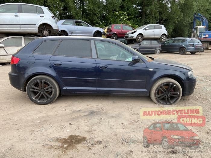 Audi A3 Sportback 1.6 FSI 16V Sloopvoertuig (2007, Blauw)