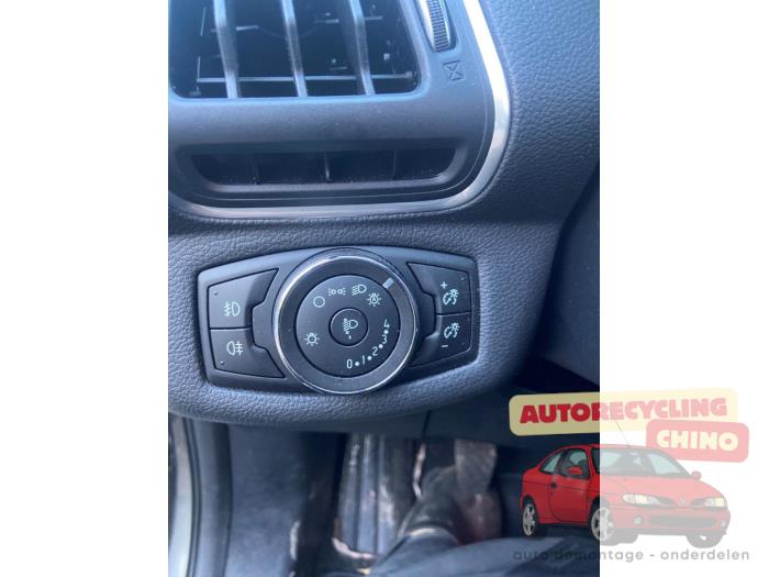 Ford B-Max 1.0 EcoBoost 12V 100 Sloopvoertuig (2016, Grijs)