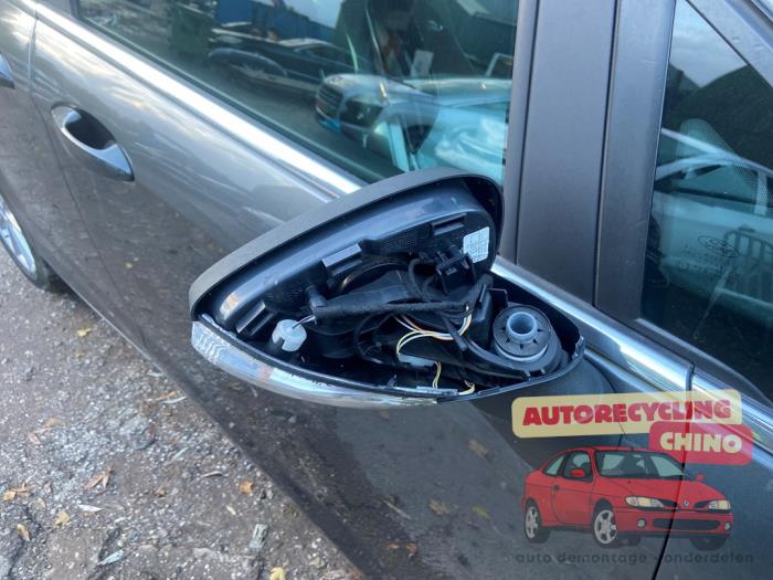 Ford B-Max 1.0 EcoBoost 12V 100 Sloopvoertuig (2016, Grijs)