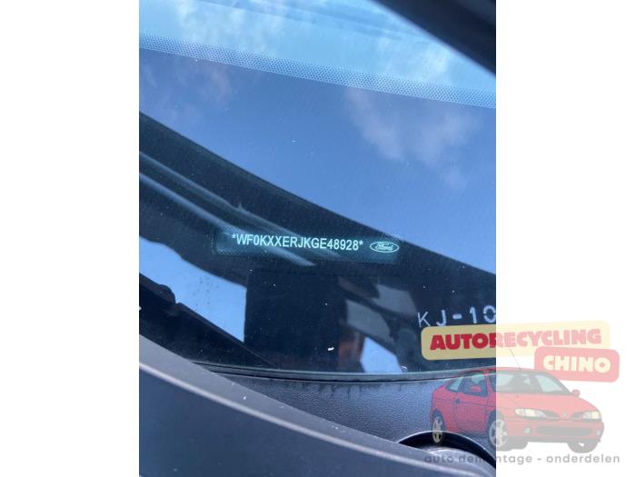 Ford B-Max 1.0 EcoBoost 12V 100 Sloopvoertuig (2016, Grijs)