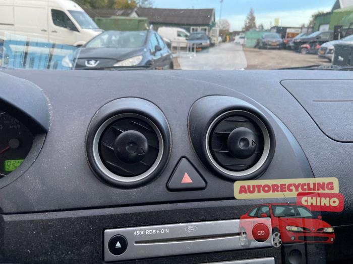 Ford Fiesta 5 1.3 Sloopvoertuig (2005, Blauw)