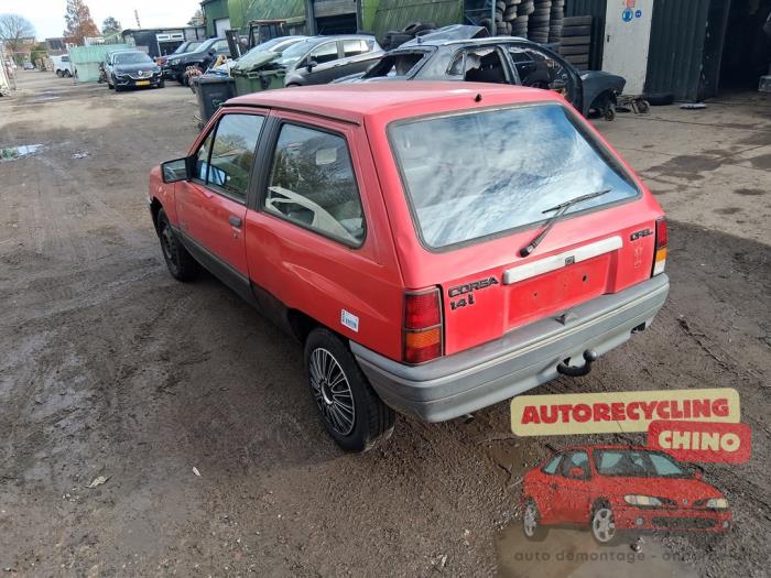 Opel Corsa A 1.4 i City,Swing,GL,Joy Kat. Sloopvoertuig (1993, Rood)