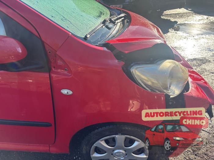 Peugeot 107 1.0 12V Sloopvoertuig (2009, Rood)