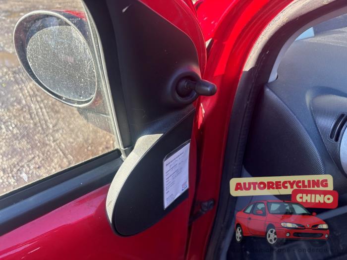 Peugeot 107 1.0 12V Sloopvoertuig (2009, Rood)