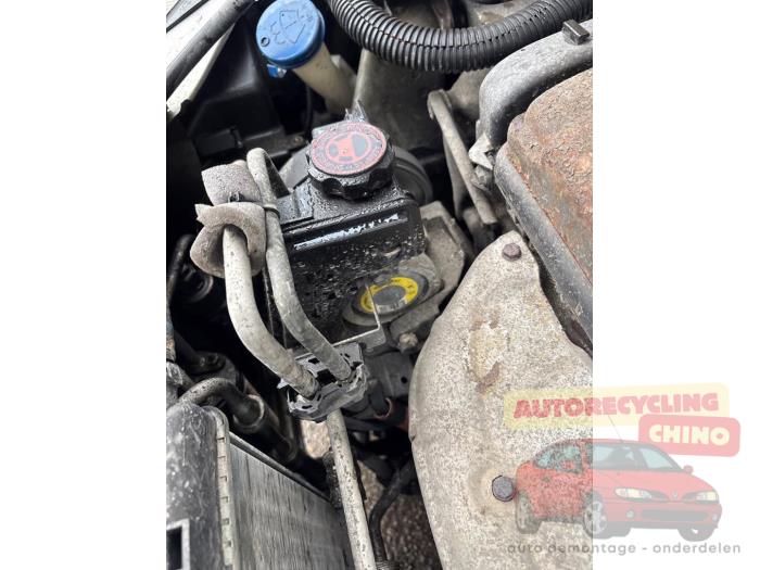 Peugeot 206 1.4 XR,XS,XT,Gentry Sloopvoertuig (2000, Grijs)