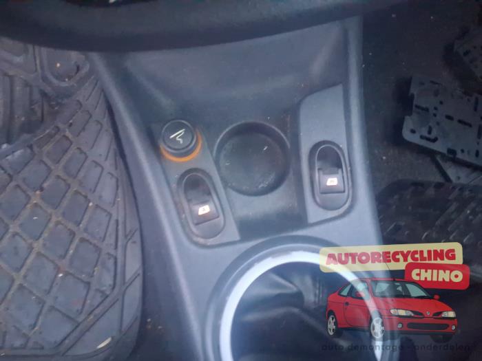 Citroen C2 1.1 Sloopvoertuig (2004, Zwart)