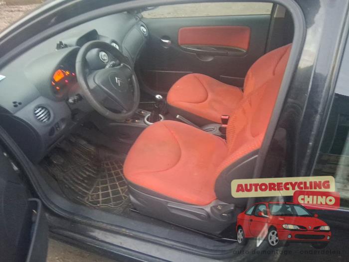 Citroen C2 1.1 Sloopvoertuig (2004, Zwart)