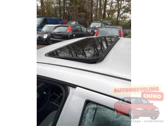 Skoda Fabia 1.4i Sloopvoertuig (2000, Grijs)