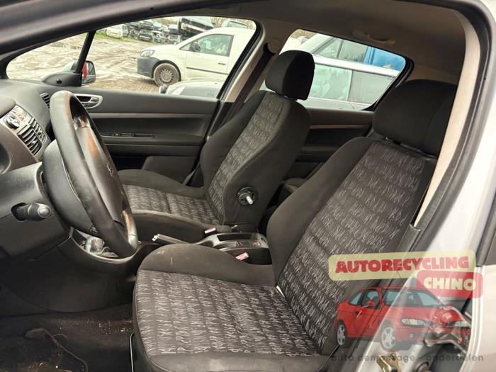 Peugeot 307 1.6 16V Sloopvoertuig (2001, Grijs)