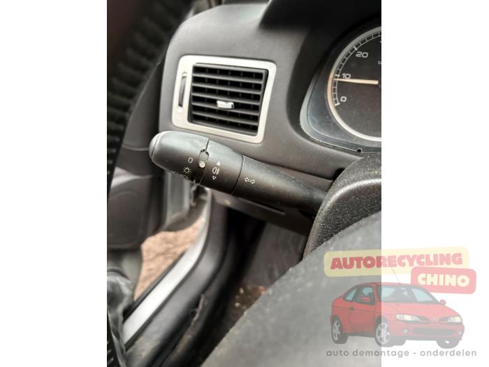 Peugeot 307 1.6 16V Sloopvoertuig (2001, Grijs)