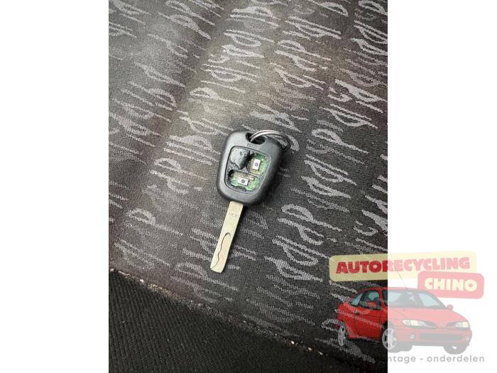 Peugeot 307 1.6 16V Sloopvoertuig (2001, Grijs)