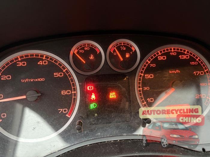 Peugeot 307 1.6 16V Sloopvoertuig (2001, Grijs)