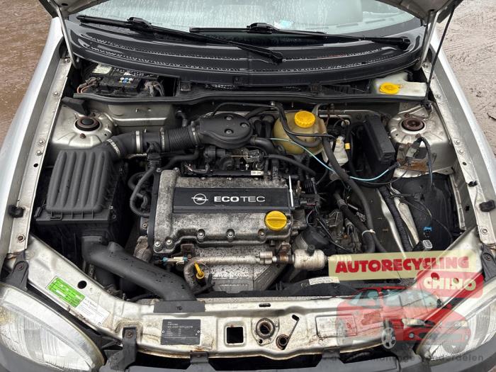 Opel Corsa B 1.2i 16V Sloopvoertuig (1999, Grijs)