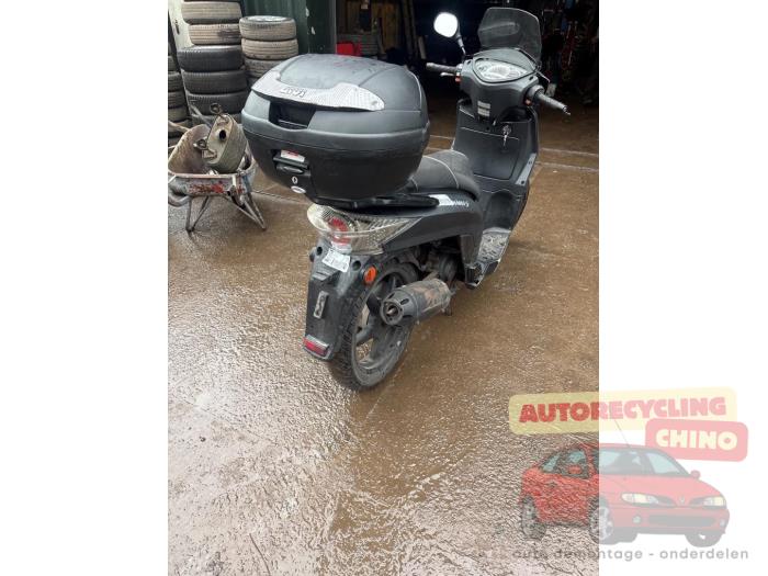 Kymco People Scooter (Sloopvoertuig, 2016)