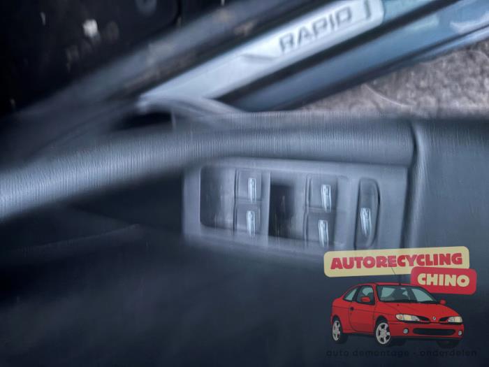 Skoda Rapid Spaceback 1.6 TDI 16V Sloopvoertuig (2016, Grijs)