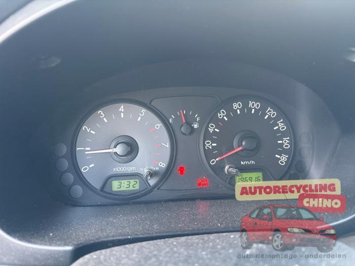 Kia Picanto 1.0 12V Sloopvoertuig (2006, Blauw)