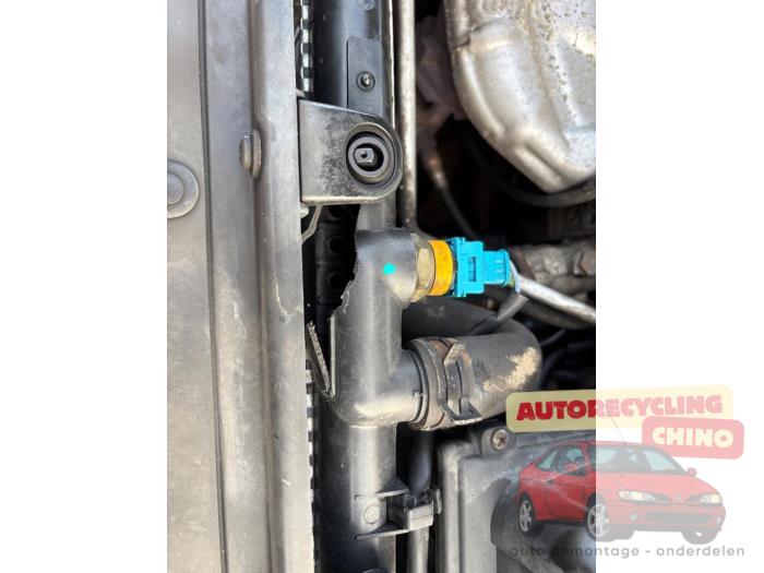 Peugeot 206 1.6 XS,XT Sloopvoertuig (2000, Wit)