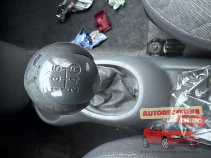 Toyota Yaris 1.0 16V VVT-i Sloopvoertuig (2001, Blauw)