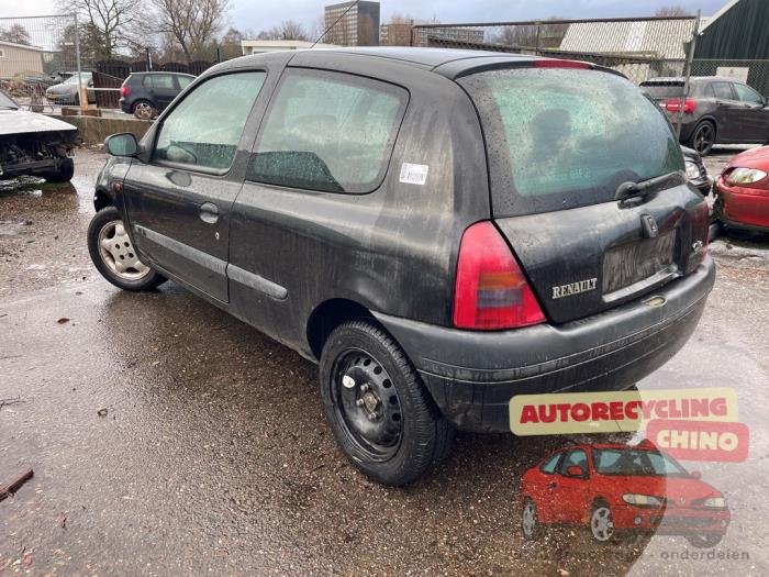 Renault Clio II 1.2 Sloopvoertuig (2000, Zwart)