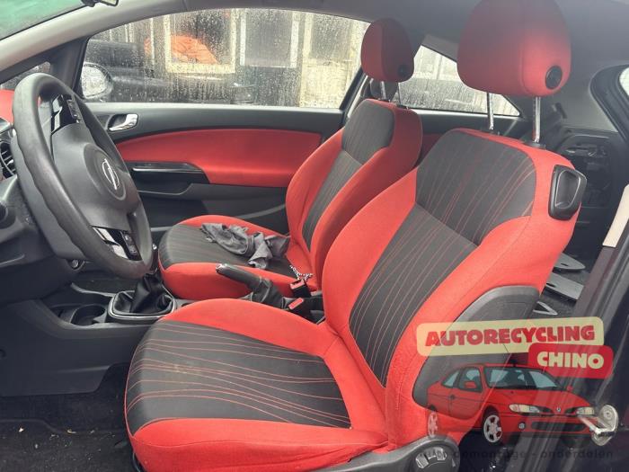 Opel Corsa D 1.4 16V Twinport Sloopvoertuig (2008, Zwart)