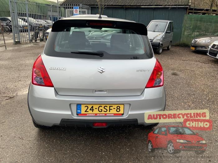 Suzuki Swift 1.3 VVT 16V Occasion (2008, Grijs)