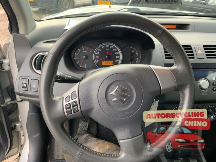 Suzuki Swift 1.3 VVT 16V Occasion (2008, Grijs)